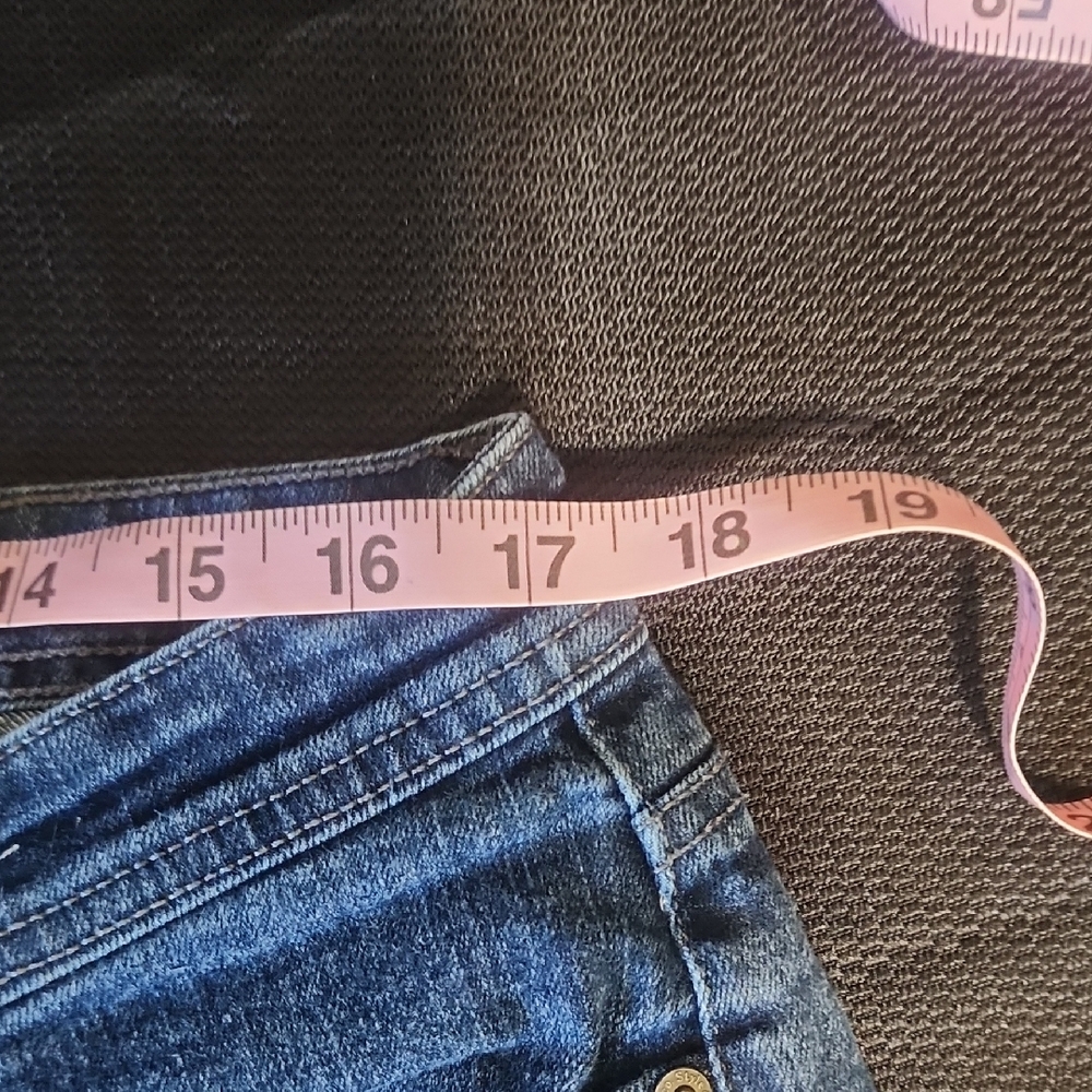 Style & Co. Curvy Blue Boot Leg Jeans - Picture 5 of 8